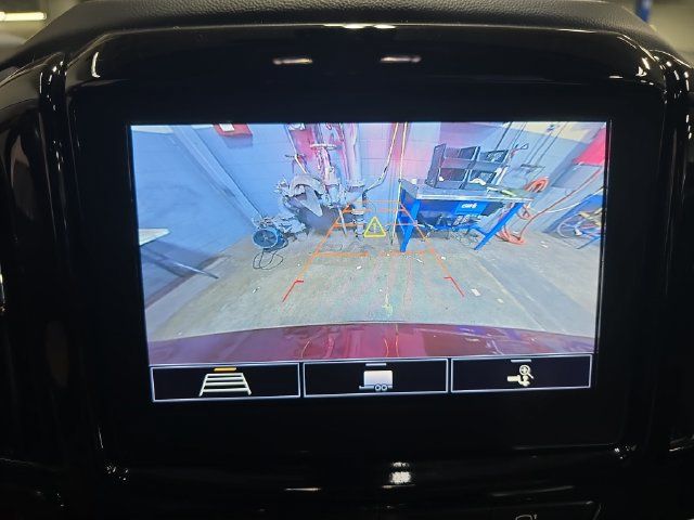 Used 2021 Chevrolet Traverse LT AWD/4WD image 24