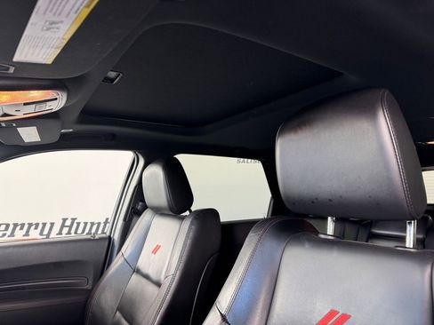 Used 2024 Dodge Durango GT image 3