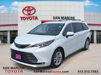 Used 2024 Toyota Sienna Platinum video 1