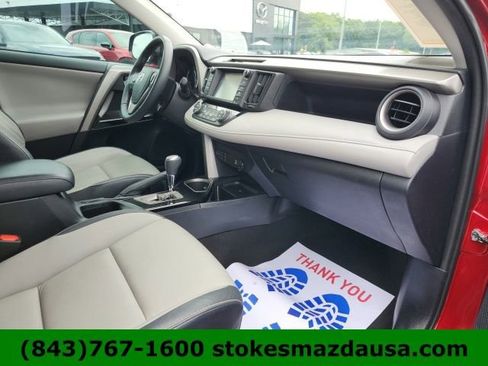Used 2018 Toyota RAV4 Limited FWD image 26