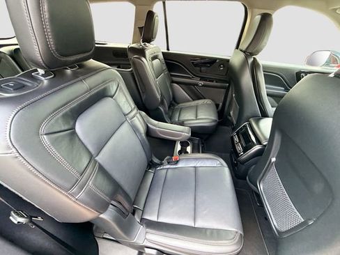 Used 2023 Lincoln Aviator Reserve w/ Equipment Group 201A AWD/4WD image 37