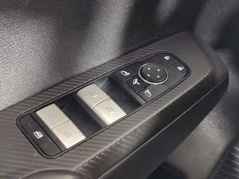 Used 2024 Mitsubishi Outlander SE Black Edition AWD/4WD image 32