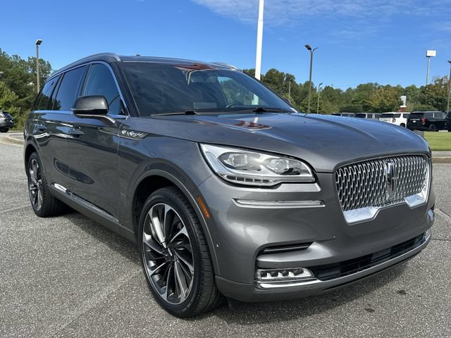 Used 2022 Lincoln Aviator Reserve w/ Equipment Group 201A AWD/4WD image 3