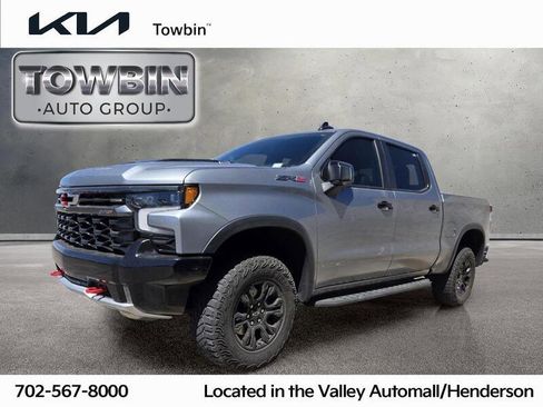 Used 2024 Chevrolet Silverado 1500 ZR2 w/ Technology Package AWD/4WD image 1