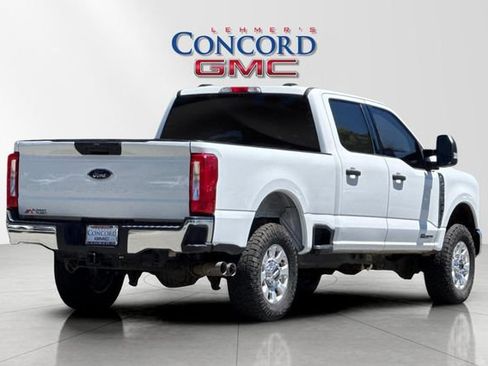 Used 2024 Ford F250 XLT w/ FX4 Off-Road Package AWD/4WD image 4