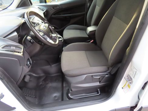 Used 2017 Ford Transit Connect XL image 11