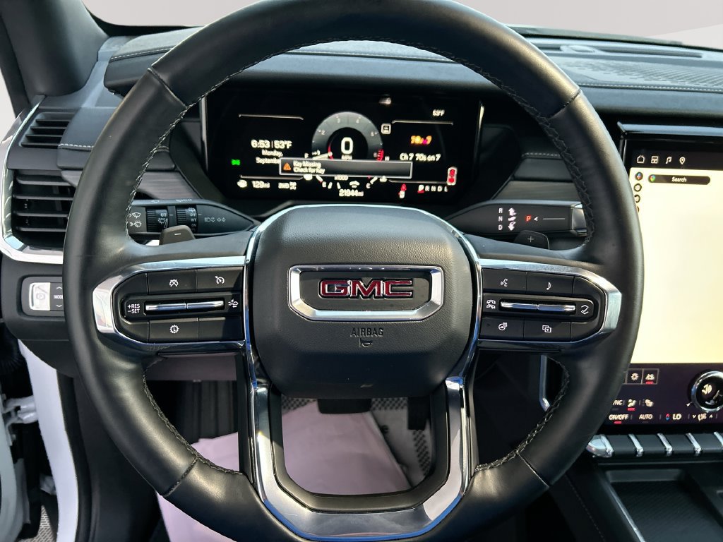 Used 2025 GMC Acadia Elevation AWD/4WD image 29