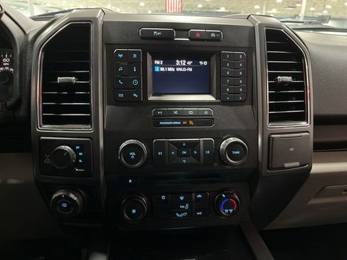 Used 2018 Ford F150 XLT w/ Trailer Tow Package image 28