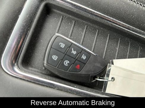 Used 2024 GMC Yukon XL Denali AWD/4WD image 22
