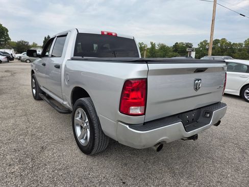 Used 2017 RAM 1500 Express AWD/4WD image 5