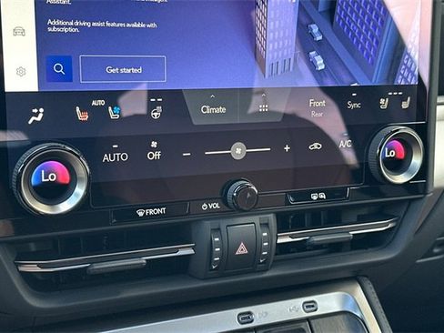 Used 2025 Lexus GX 550 image 20