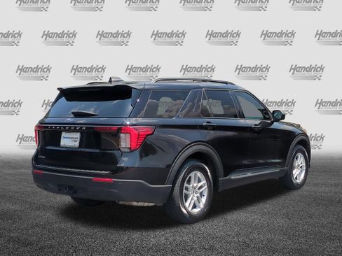 Used 2025 Ford Explorer Active RWD image 10
