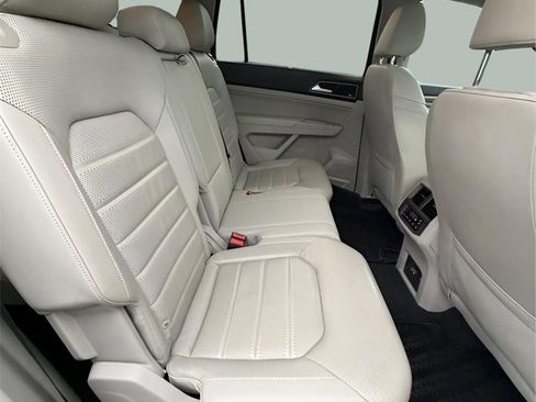 Used 2019 Volkswagen Atlas SEL Premium image 19