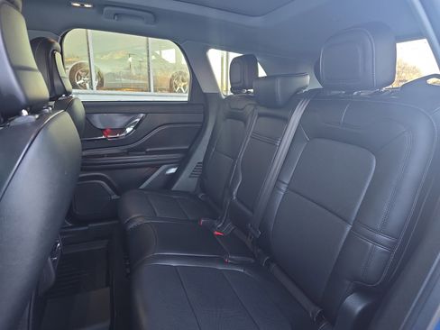 Used 2021 Lincoln Corsair Reserve w/ Equipment Group 201A image 33