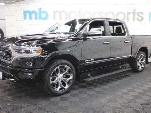 Used 2022 RAM 1500 Limited w/ Body-Colour Bumper Group AWD/4WD image 2