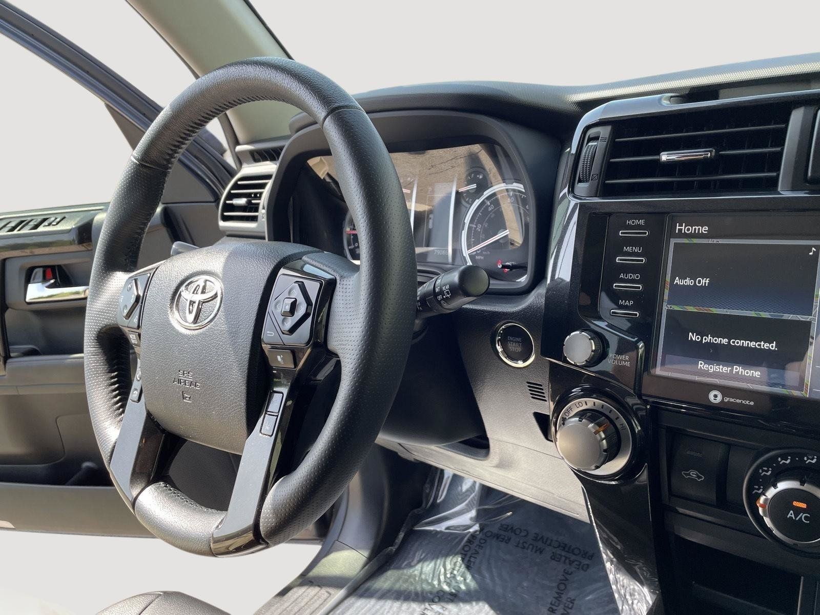 Used 2020 Toyota 4Runner TRD Off-Road Premium w/ Moonroof Package AWD/4WD image 27