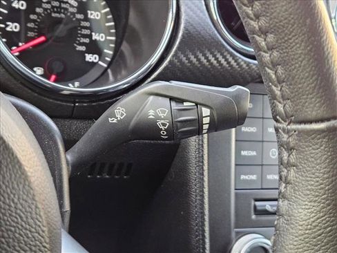 Used 2015 Ford Mustang Coupe RWD image 22