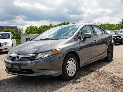 Used 2012 Honda Civic LX image 3