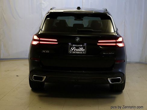 New 2026 BMW X5 xDrive50e w/ M Sport Package image 7