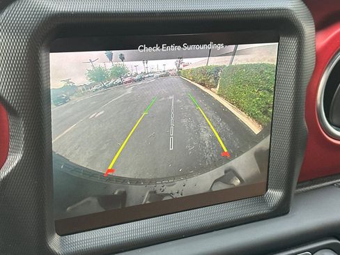 Used 2021 Jeep Wrangler Rubicon image 20