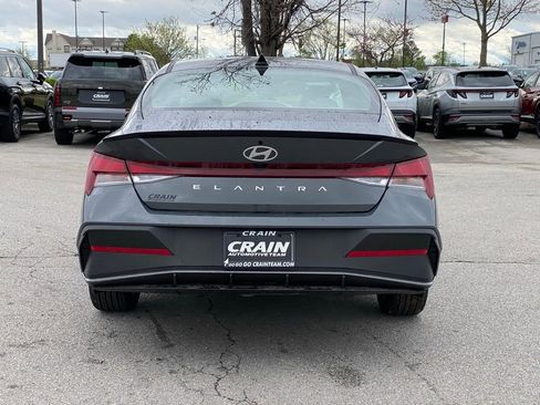 New 2026 Hyundai Elantra Sport FWD image 6