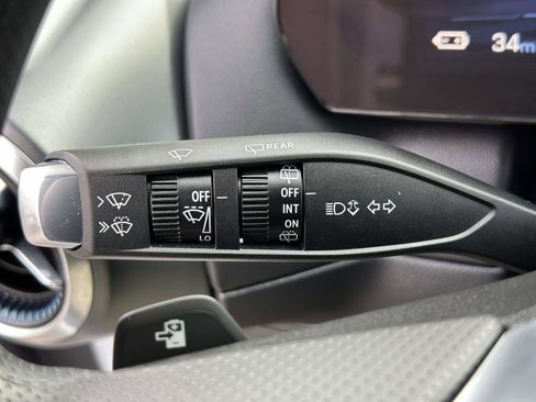 Used 2025 Chevrolet Equinox EV LT image 16