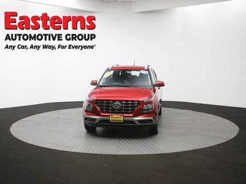 Used 2024 Hyundai Venue SEL image 53