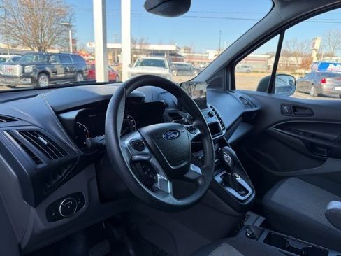 Used 2020 Ford Transit Connect XL image 10