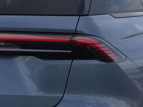 New 2026 Lincoln Nautilus Premier w/ Equipment Group 102A image 21