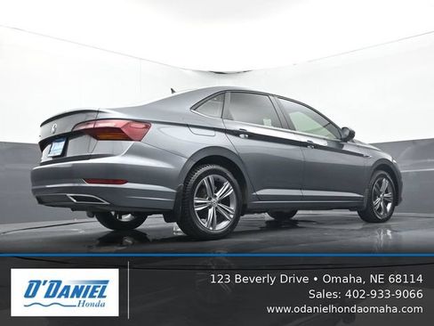 Used 2019 Volkswagen Jetta R-Line FWD image 12