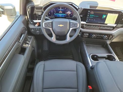 New 2026 Chevrolet Silverado 3500 LTZ w/ LTZ Convenience Package image 17