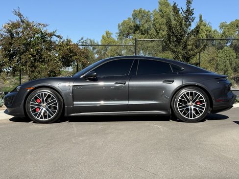 Certified 2021 Porsche Taycan 4S image 2