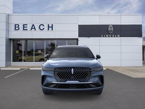 New 2026 Lincoln Nautilus Reserve image 7