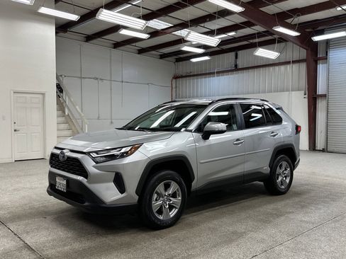 Used 2023 Toyota RAV4 LE image 1