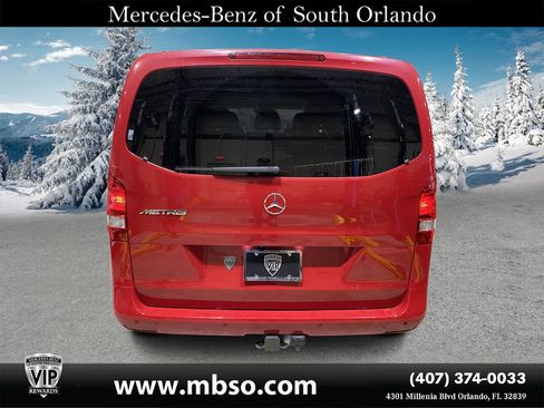 Used 2023 Mercedes-Benz Metris Passenger image 16