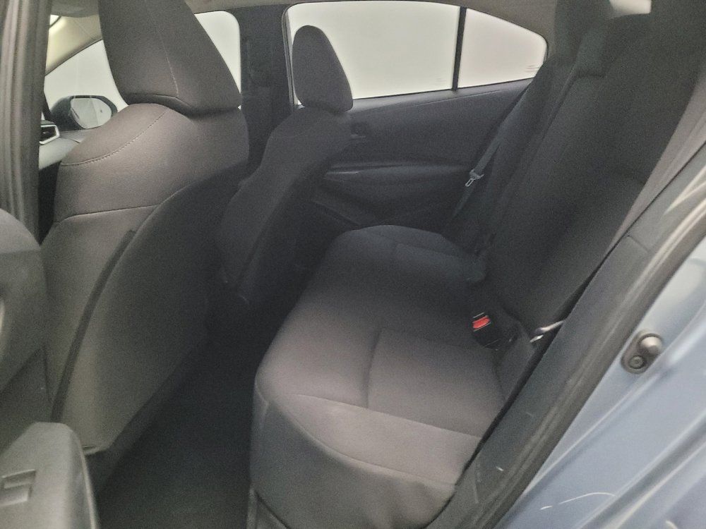 Used 2022 Toyota Corolla LE FWD image 18