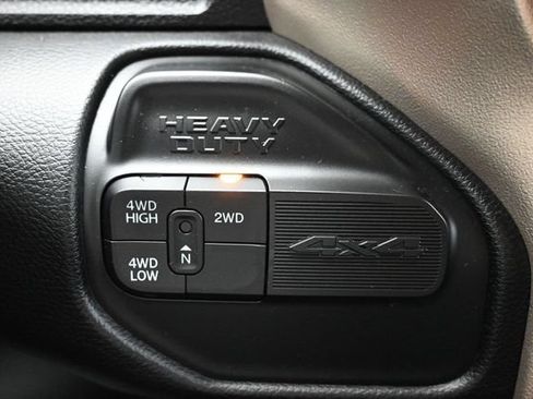 Used 2024 RAM 2500 Laramie w/ Safety Group AWD/4WD image 11