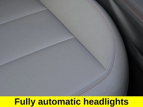 New 2026 Ford Explorer Active w/ Active Comfort Package image 17