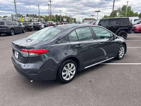 Used 2024 Toyota Corolla LE FWD image 29