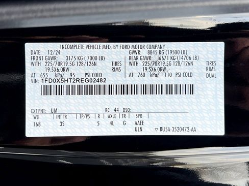 Used 2024 Ford F550 4x4 SuperCab Super Duty image 24