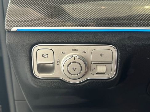 Used 2023 Mercedes-Benz GLS 450 4MATIC image 8