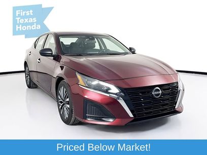 Used 2024 Nissan Altima 2.5 SV