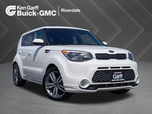 Used 2016 Kia Soul + w/ Soulful Package FWD image 1