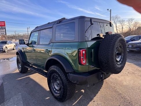 Used 2024 Ford Bronco Outer Banks image 3