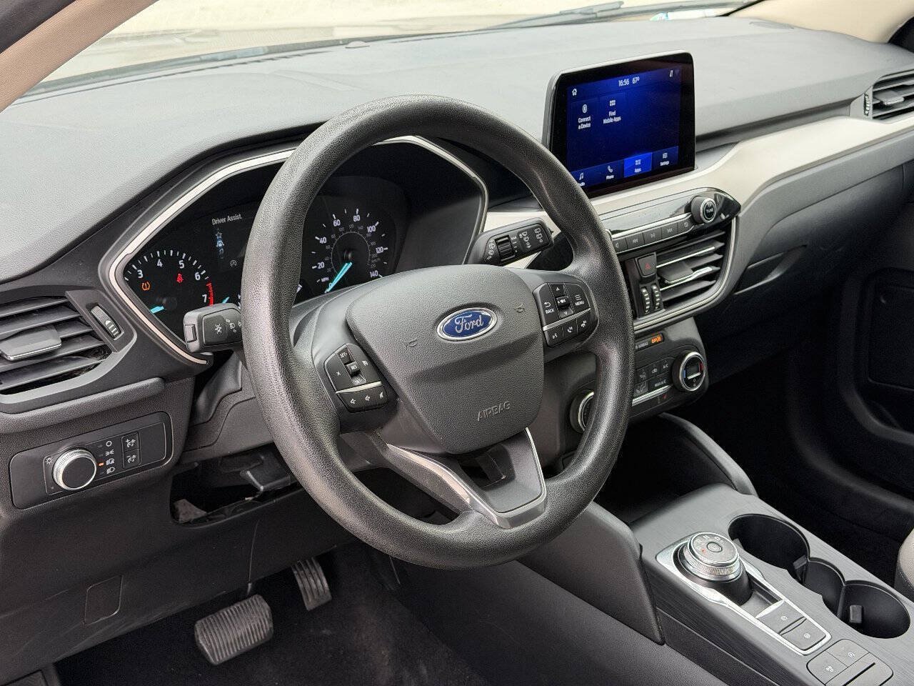 Used 2020 Ford Escape SE AWD/4WD image 9