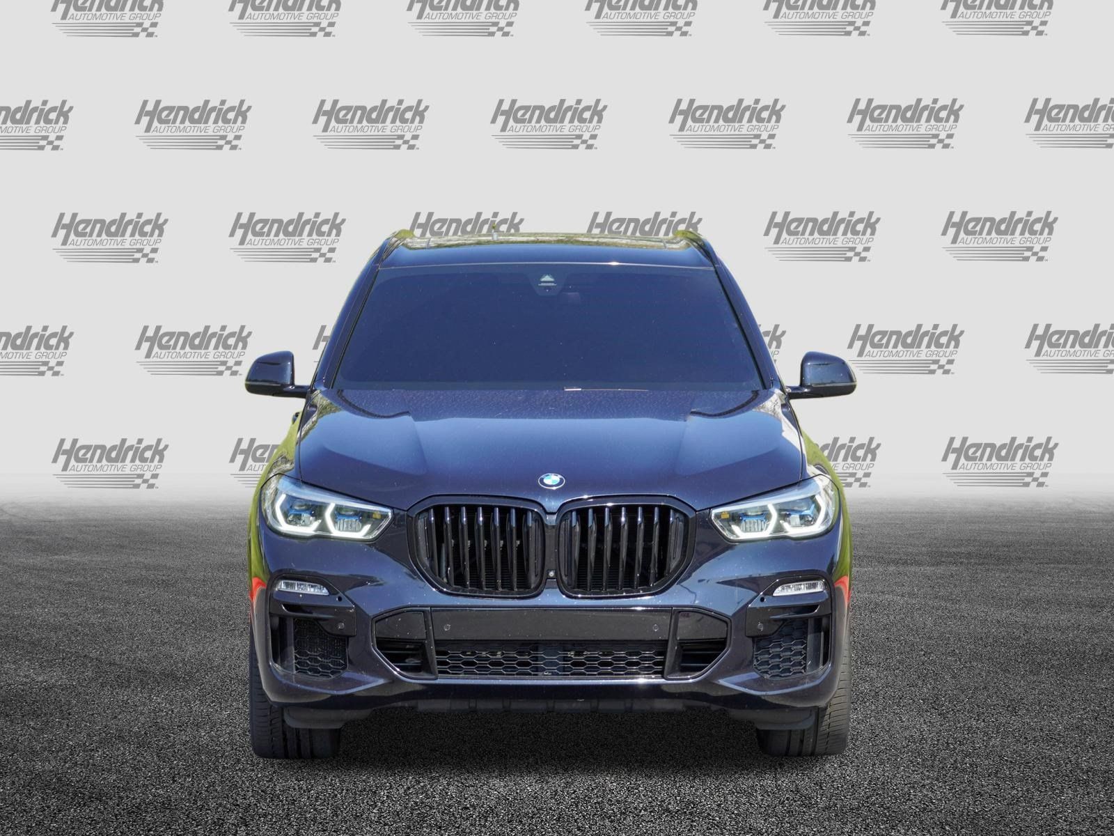Used 2020 BMW X5 M50i w/ Dynamic Handling Package AWD/4WD image 3