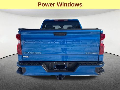Used 2022 Chevrolet Silverado 1500 Custom image 12