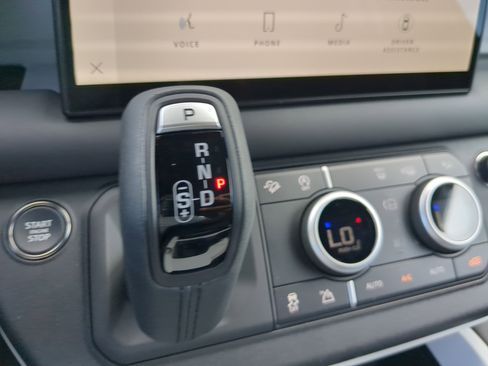 New 2025 Land Rover Defender 110 S image 24