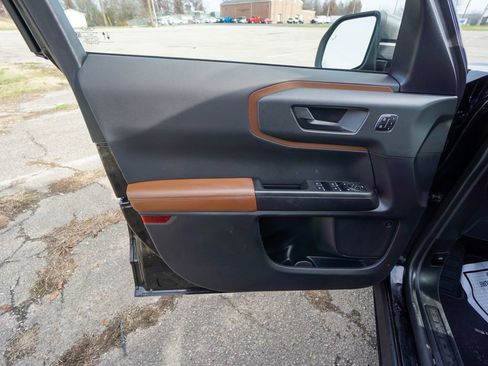 Used 2024 Ford Bronco Sport Badlands w/ Premium Package image 16