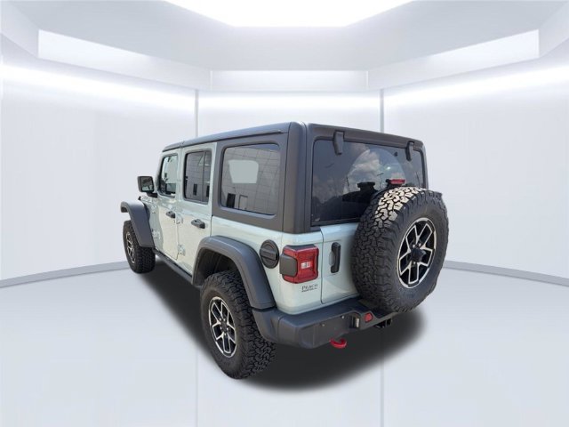 Used 2024 Jeep Wrangler Unlimited Rubicon w/ Technology Group AWD/4WD image 8